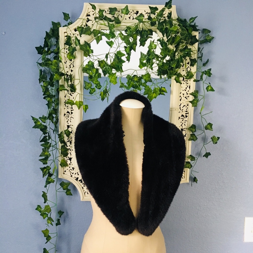 Faux Fur Scarf